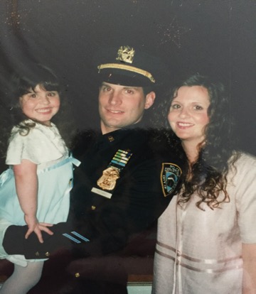 Left to right: Ariana Pietaro, father Joseph Pietaro, and mother Jane Pietaro. Photo courtesy of Ariana Pietaro. 