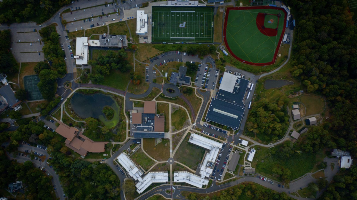 An overhead view of the Pleasantville campus (Pace University)