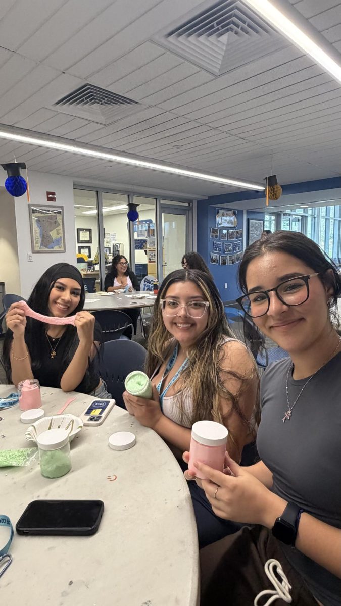 Students were able to create slime and feast on sushi during the event. (Ronit Kapoor)